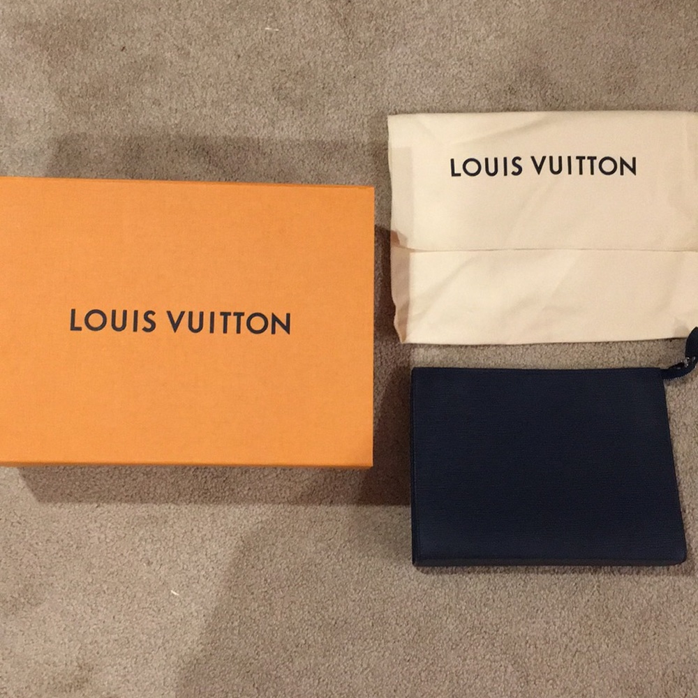 Louis Vuitton Epi Toiletry Bag Indigo Blue